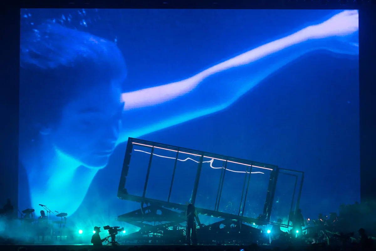 Lorde Coachella, lighting and production design by Rob Sinclair