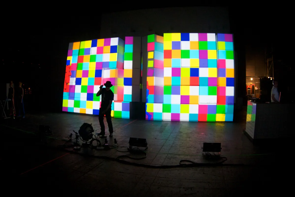 Pet Shop Boys 2010, lighting and production design by Rob Sinclair