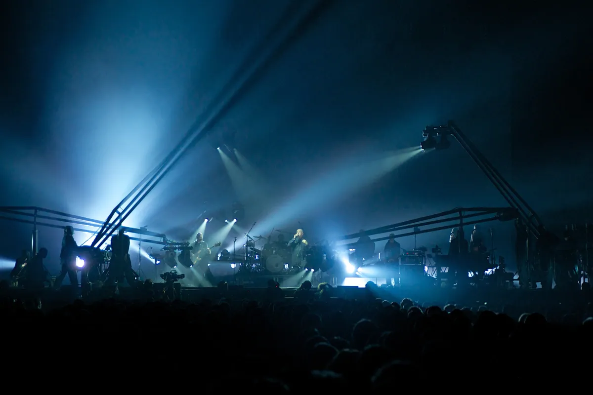 Peter Gabriel, lighting and production design by Rob Sinclair