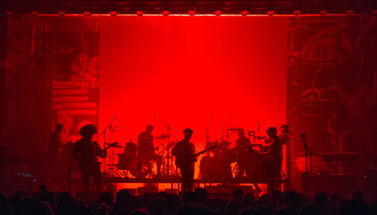 Vampire Weekend, lighting and production design by Rob Sinclair