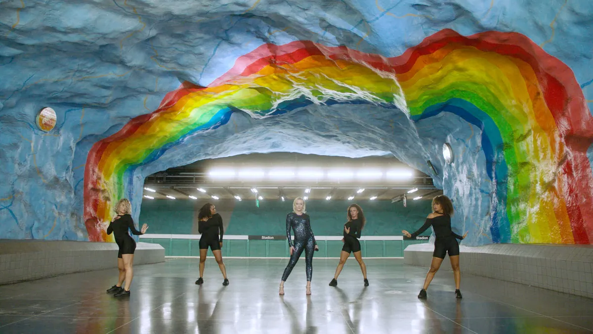 Zara Larsson, lighting and production design by Rob Sinclair